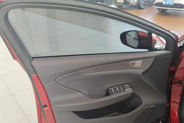Used Hongqi Tiangong 05 2025 550 Smart Selection Left Front Door Interior