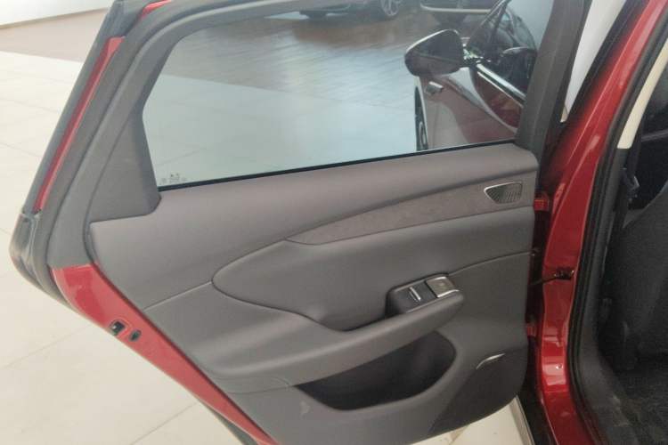 Used Hongqi Tiangong 05 2025 550 Smart Selection Left Rear Door Interior