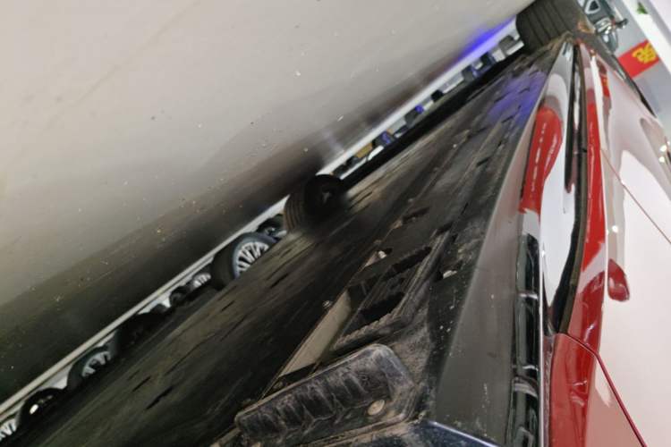 Used Hongqi Tiangong 05 2025 550 Smart Selection Left Side Sill