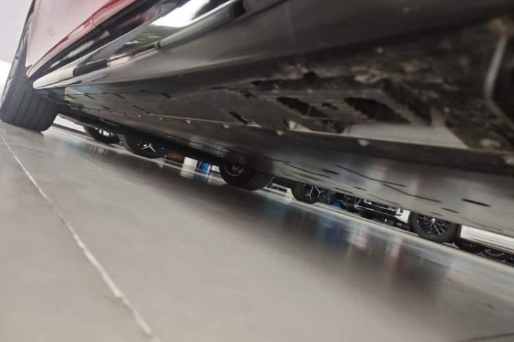 Used Hongqi Tiangong 05 2025 550 Smart Selection Left Side Sill