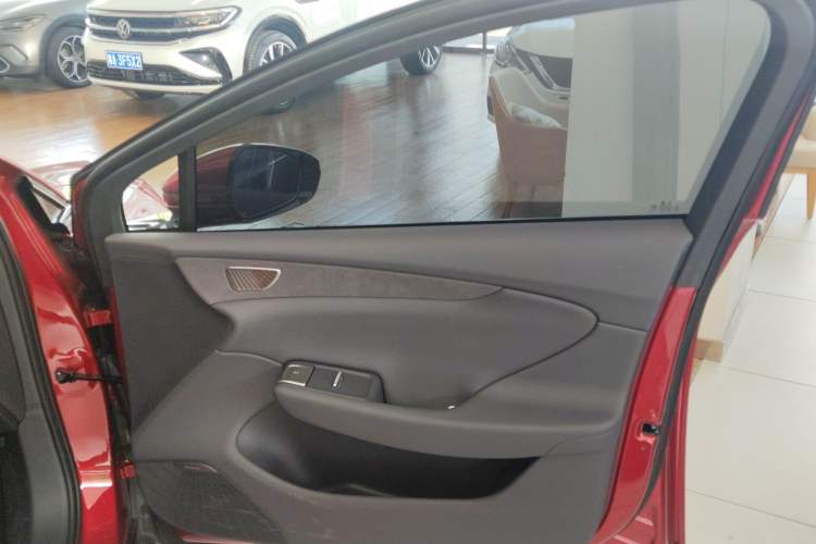 Used Hongqi Tiangong 05 2025 550 Smart Selection Right Front Door Interior