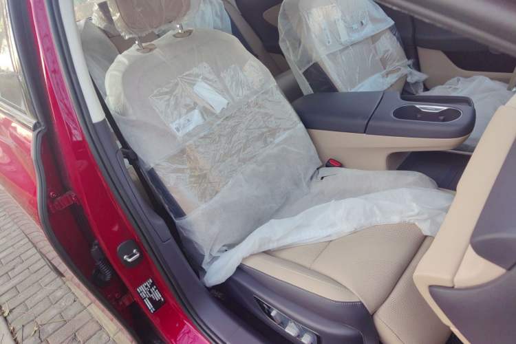Used Hongqi Tiangong 05 2025 550 Smart Selection Right Front Seat