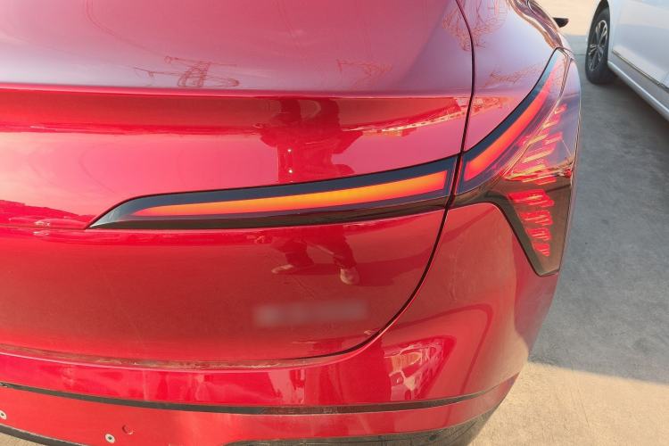 Used Hongqi Tiangong 05 2025 550 Smart Selection Right Rear Taillight