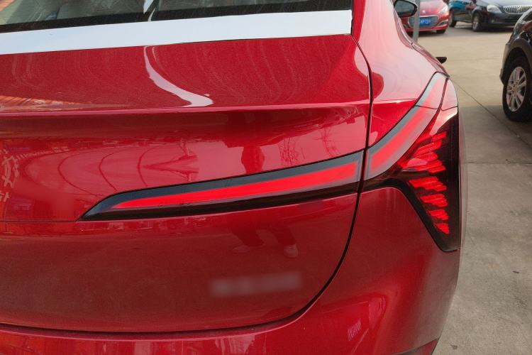 Used Hongqi Tiangong 05 2025 550 Smart Selection Right Rear Taillight
