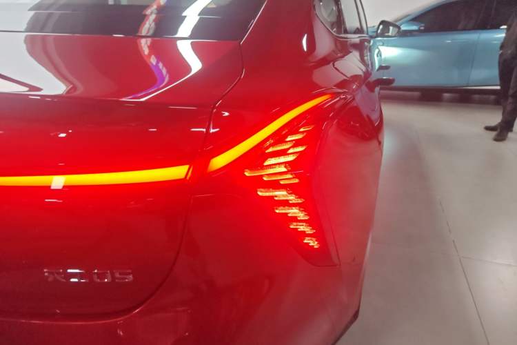 Used Hongqi Tiangong 05 2025 550 Smart Selection Right Rear Taillight