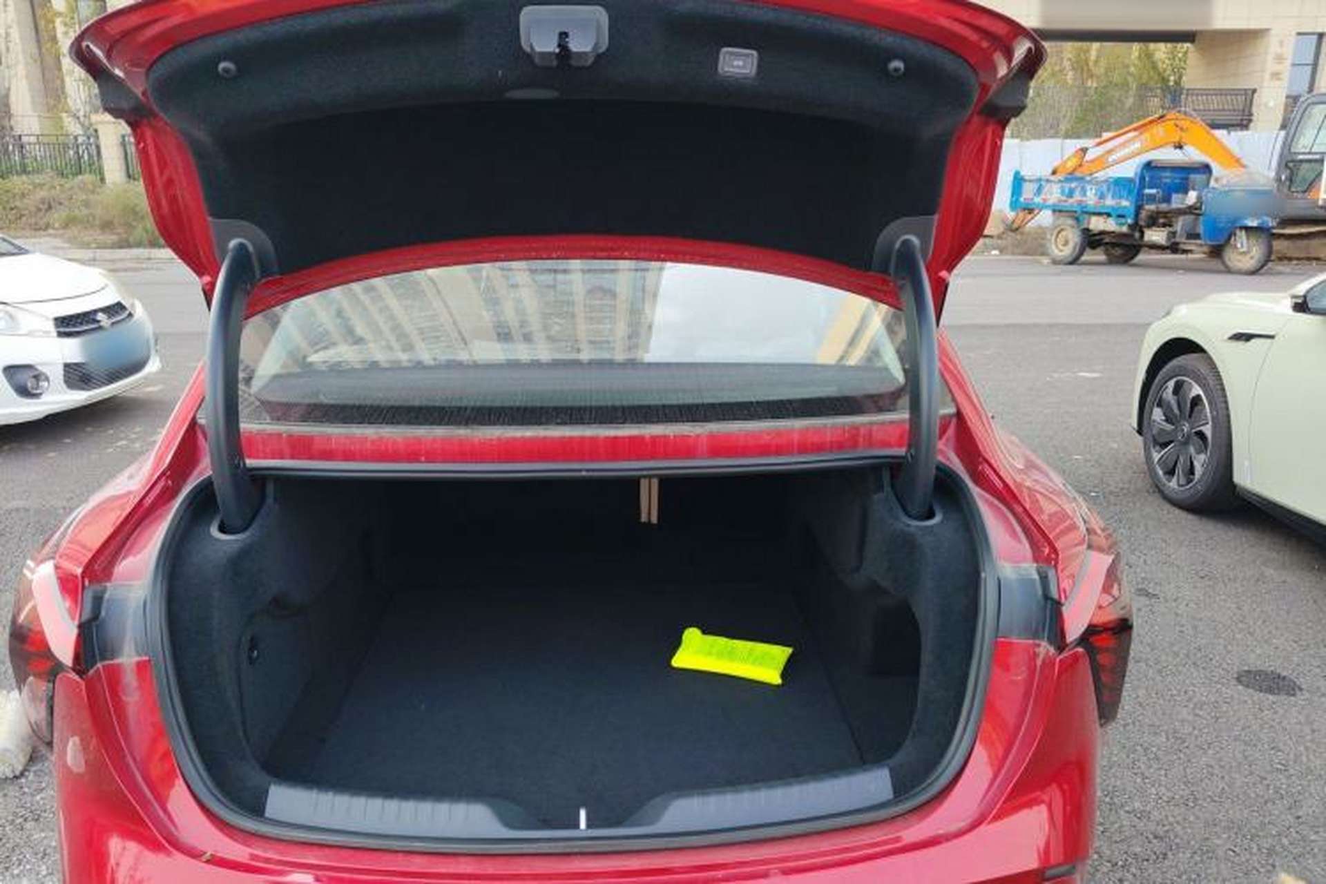 Used Hongqi Tiangong 05 2025 550 Smart Selection Trunk