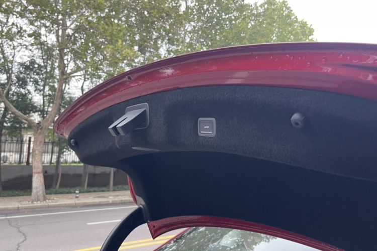 Used Hongqi Tiangong 05 2025 550 Smart Selection Trunk