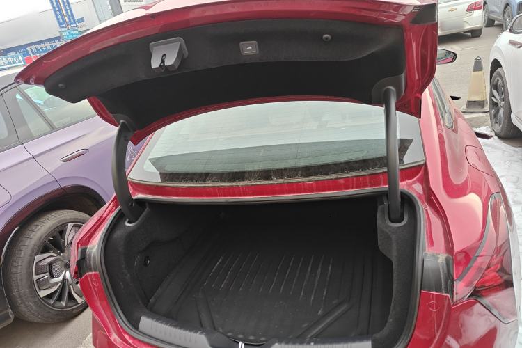 Used Hongqi Tiangong 05 2025 750 Edition Trunk