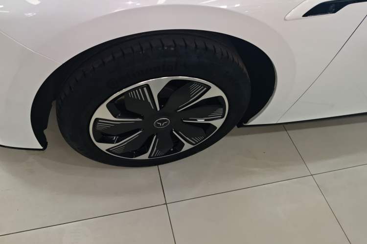 Used Hongqi Tiangong 05 2025 550 Smart Selection Exterior 4