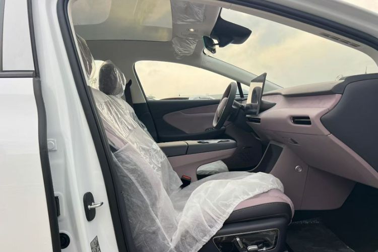 Used Hongqi Tiangong 05 2025 550 Edition Interior 4