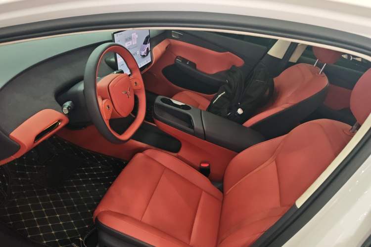 Used Hongqi Tiangong 05 2025 550 Smart Selection Left Front Seat