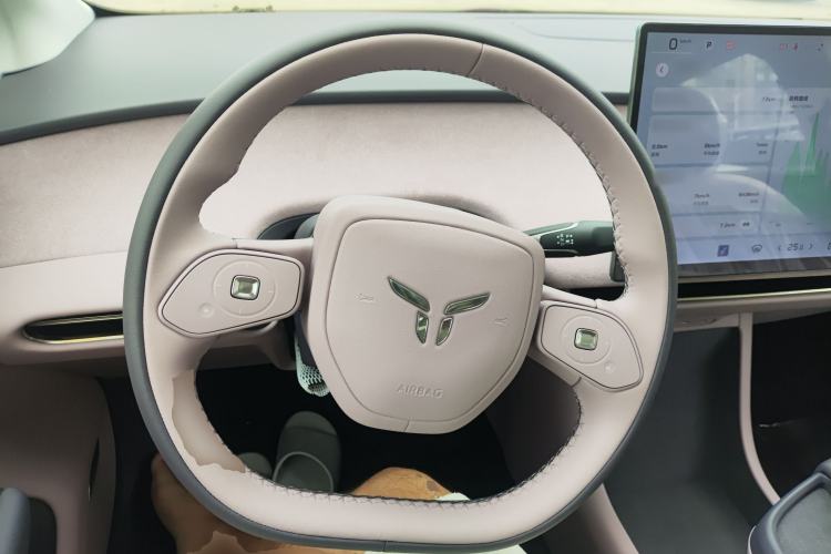 Used Hongqi Tiangong 05 2025 550 Edition Steering Wheel
