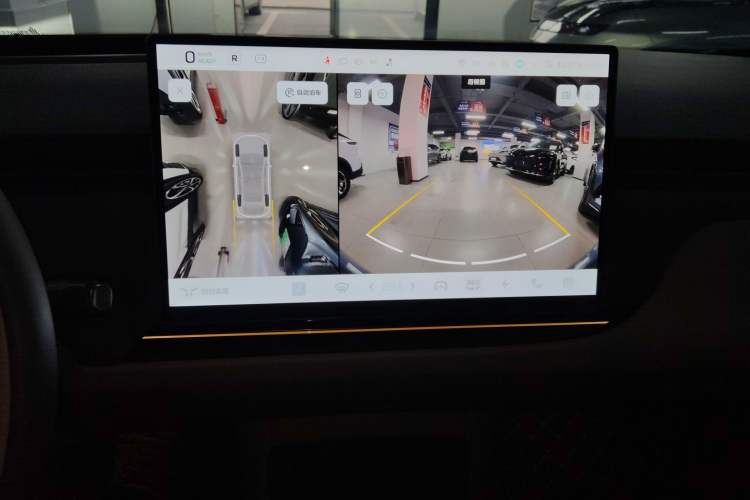 Used Hongqi Tiangong 06 2025 660 4x4 Smart Selection Edition Audio And AC Panel