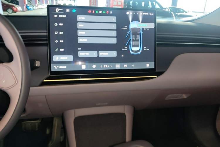 Used Hongqi Tiangong 06 2025 660 4x4 Smart Selection Edition Audio And AC Panel