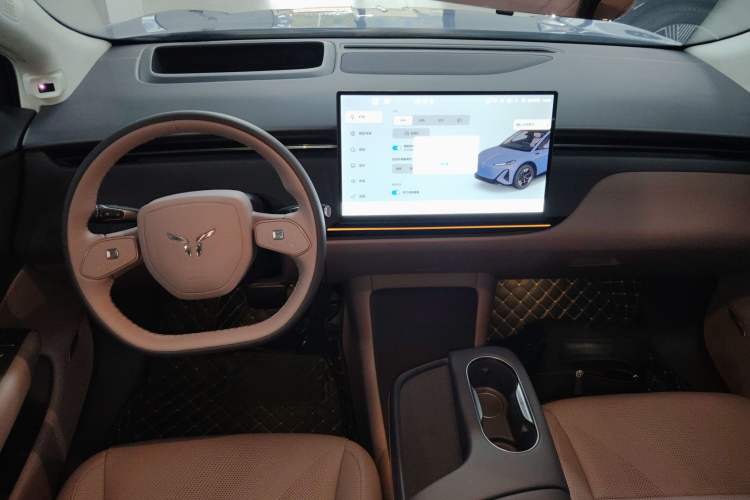 Used Hongqi Tiangong 06 2025 660 4x4 Smart Selection Edition Center Console