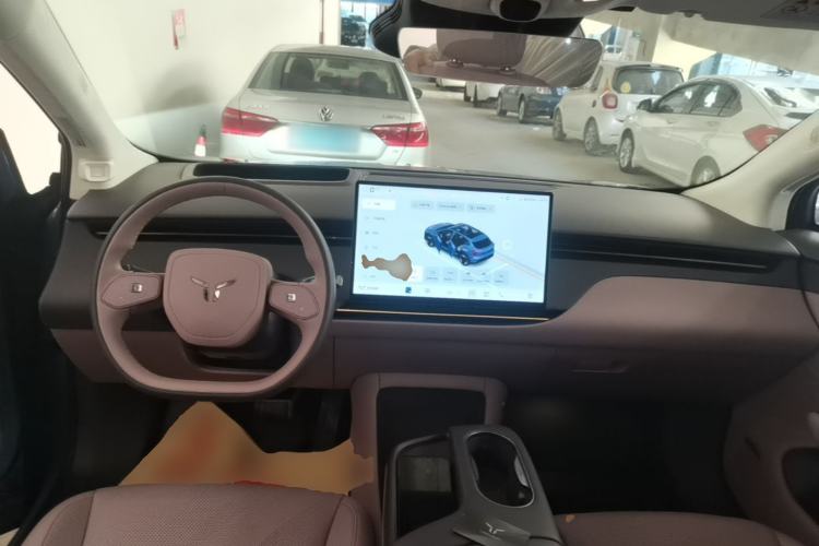 Used Hongqi Tiangong 06 2025 660 4x4 Smart Selection Edition Center Console