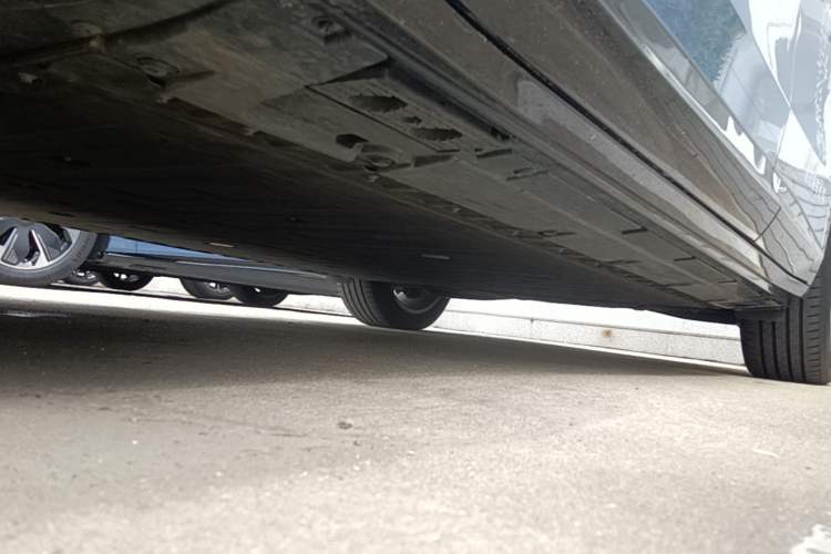 Used Hongqi Tiangong 06 2025 660 4x4 Smart Selection Edition Chassis Front Left