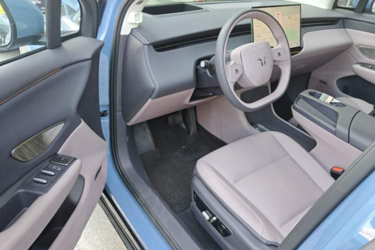 Used Hongqi Tiangong 06 2025 660 4x4 Smart Selection Edition Driver Seat