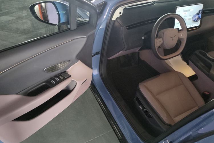 Used Hongqi Tiangong 06 2025 660 4x4 Smart Selection Edition Driver Seat
