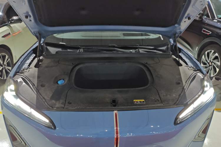 Used Hongqi Tiangong 06 2025 660 4x4 Smart Selection Edition Engine Bay