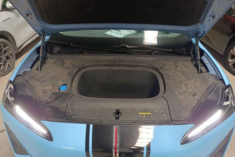 Used Hongqi Tiangong 06 2025 660 4x4 Smart Selection Edition Engine Bay