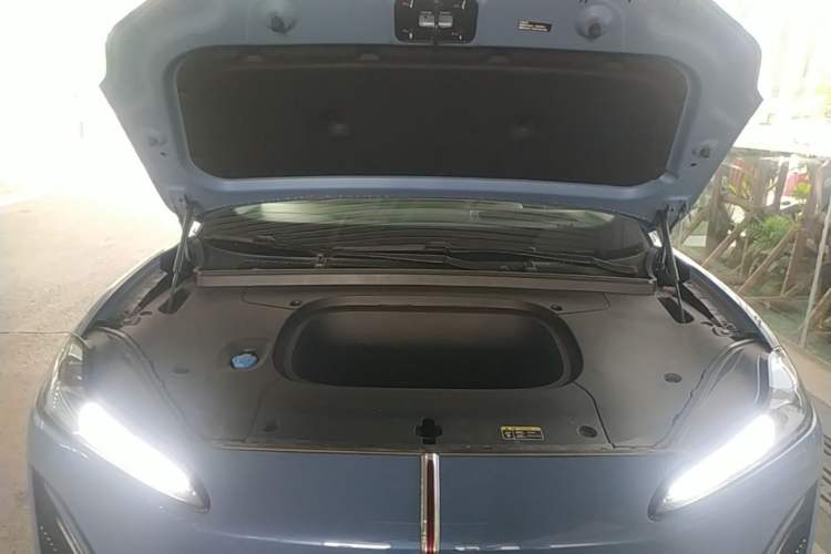 Used Hongqi Tiangong 06 2025 660 4x4 Smart Selection Edition Engine Bay