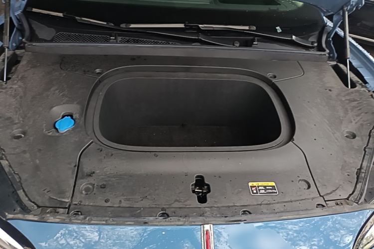 Used Hongqi Tiangong 06 2025 660 4x4 Smart Selection Edition Engine Bay