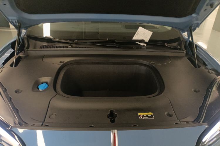 Used Hongqi Tiangong 06 2025 660 4x4 Smart Selection Edition Engine Bay