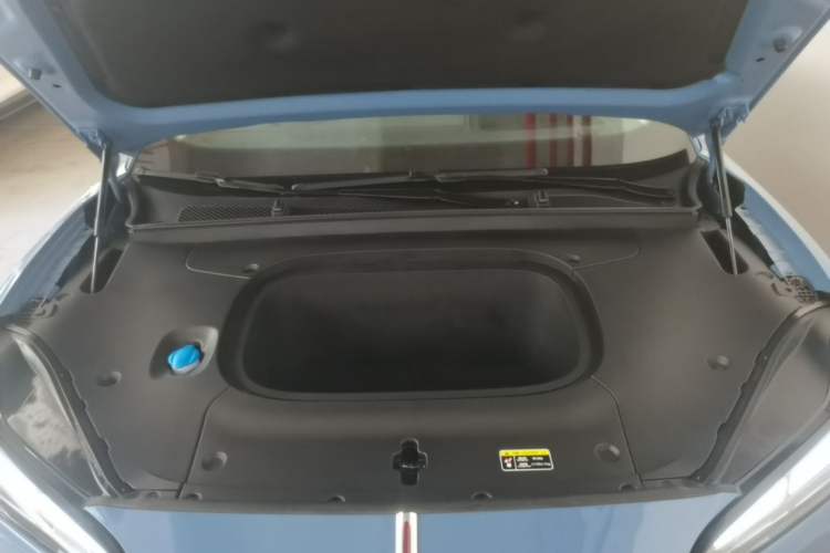 Used Hongqi Tiangong 06 2025 660 4x4 Smart Selection Edition Engine Bay