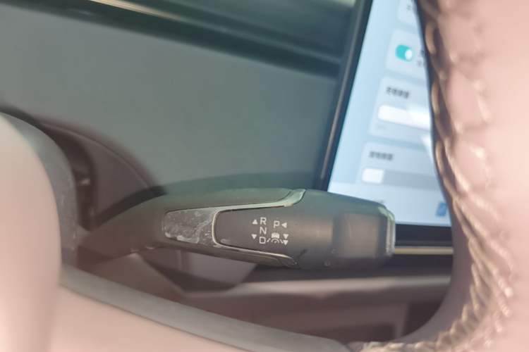 Used Hongqi Tiangong 06 2025 660 4x4 Smart Selection Edition Gear Lever