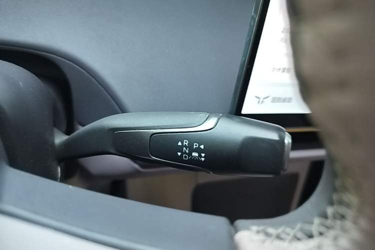 Used Hongqi Tiangong 06 2025 660 4x4 Smart Selection Edition Gear Lever