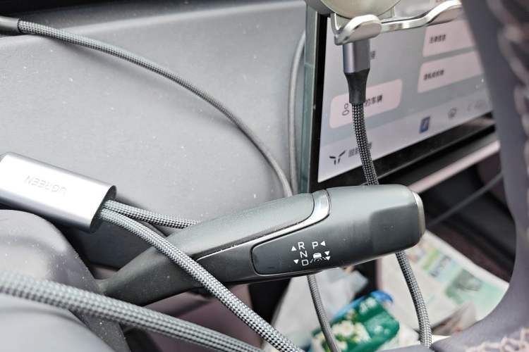 Used Hongqi Tiangong 06 2025 660 4x4 Smart Selection Edition Gear Lever