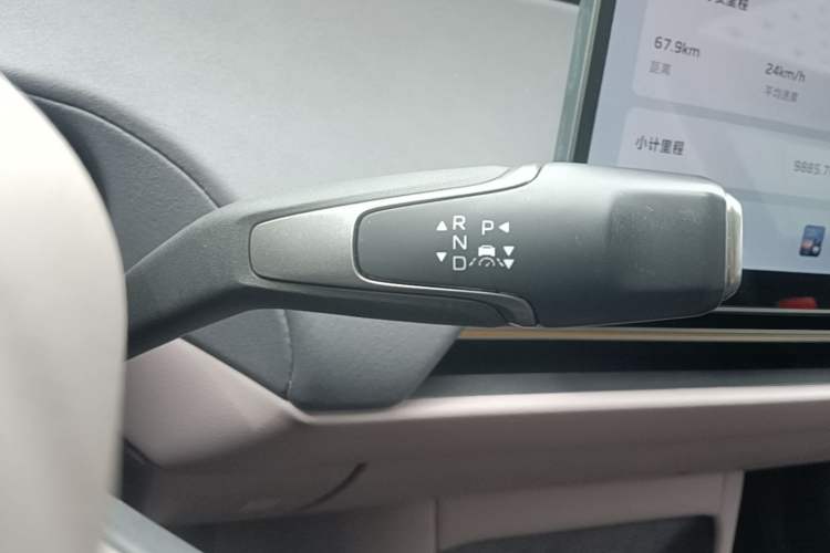Used Hongqi Tiangong 06 2025 660 4x4 Smart Selection Edition Gear Lever
