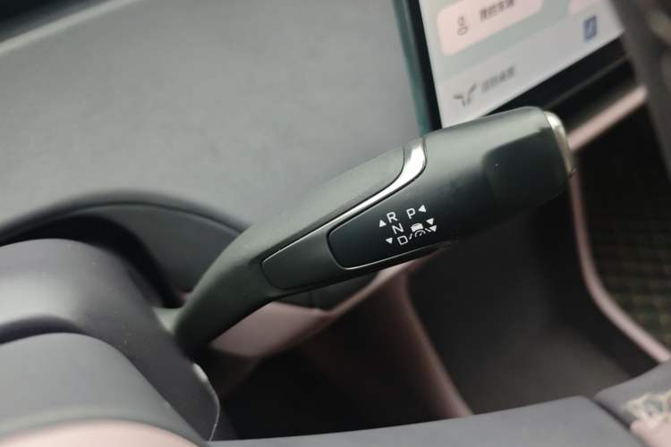 Used Hongqi Tiangong 06 2025 660 4x4 Smart Selection Edition Gear Lever
