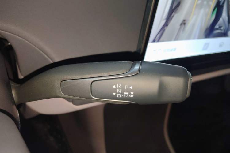 Used Hongqi Tiangong 06 2025 660 4x4 Smart Selection Edition Gear Lever