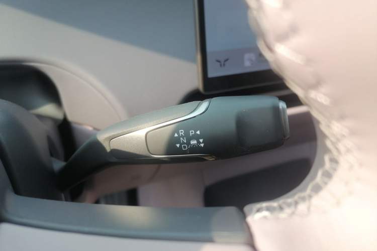 Used Hongqi Tiangong 06 2025 660 4x4 Smart Selection Edition Gear Lever