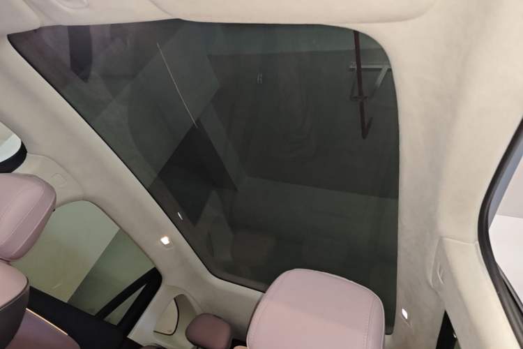 Used Hongqi Tiangong 06 2025 660 4x4 Smart Selection Edition Headliner