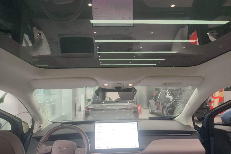 Used Hongqi Tiangong 06 2025 660 4x4 Smart Selection Edition Headliner