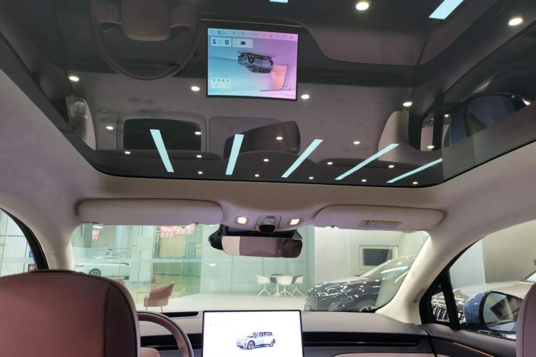 Used Hongqi Tiangong 06 2025 660 4x4 Smart Selection Edition Headliner