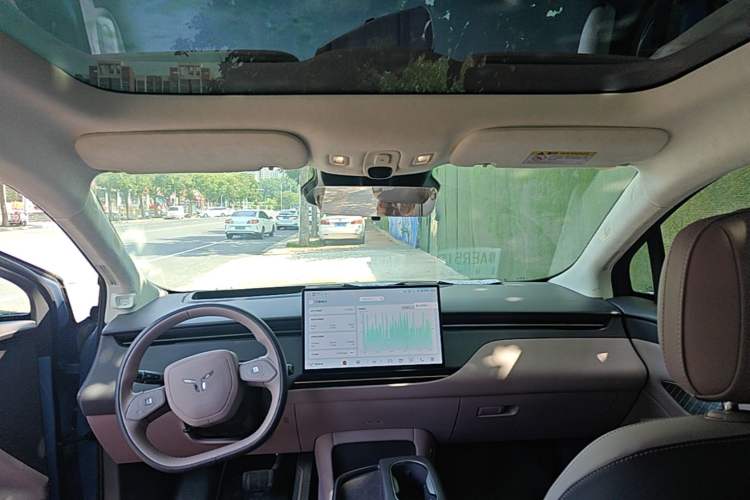 Used Hongqi Tiangong 06 2025 660 4x4 Smart Selection Edition Headliner