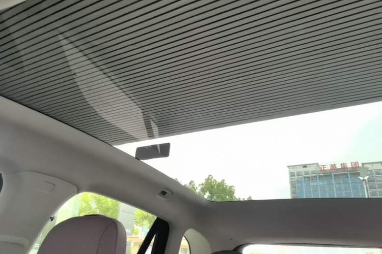 Used Hongqi Tiangong 06 2025 660 4x4 Smart Selection Edition Headliner