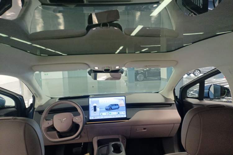 Used Hongqi Tiangong 06 2025 660 4x4 Smart Selection Edition Headliner