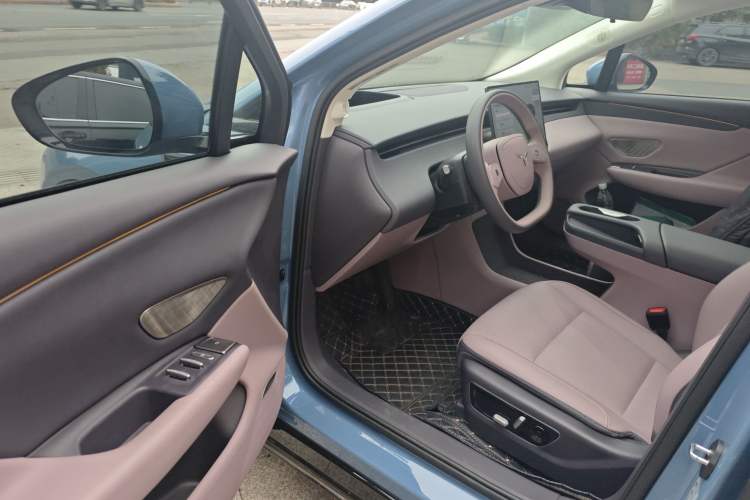 Used Hongqi Tiangong 06 2025 660 4x4 Smart Selection Edition Interior 3