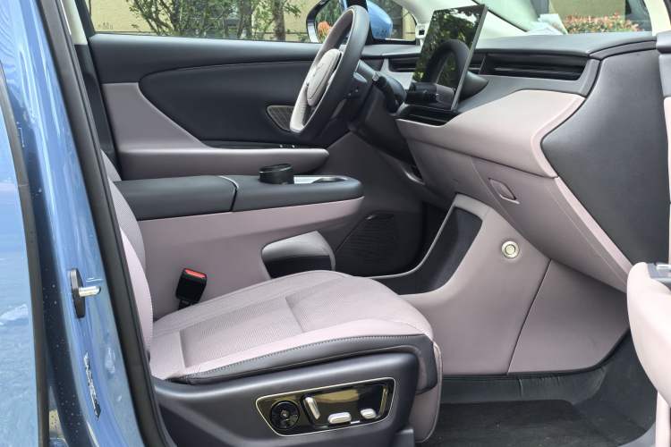 Used Hongqi Tiangong 06 2025 660 4x4 Smart Selection Edition Interior 6