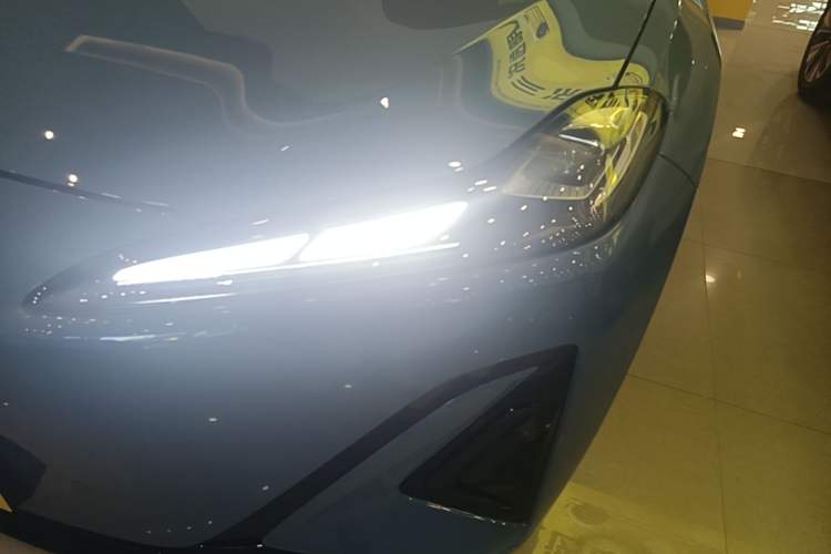 Used Hongqi Tiangong 06 2025 660 4x4 Smart Selection Edition Left Front Headlight