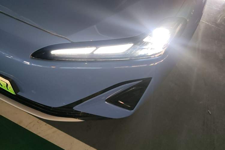 Used Hongqi Tiangong 06 2025 660 4x4 Smart Selection Edition Left Front Headlight