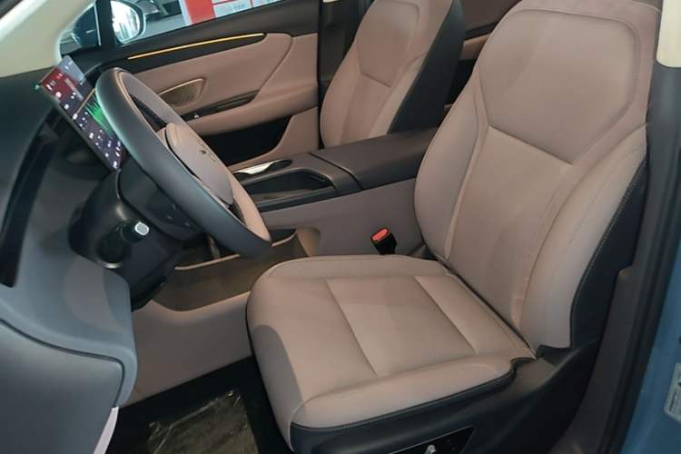 Used Hongqi Tiangong 06 2025 660 4x4 Smart Selection Edition Left Front Seat