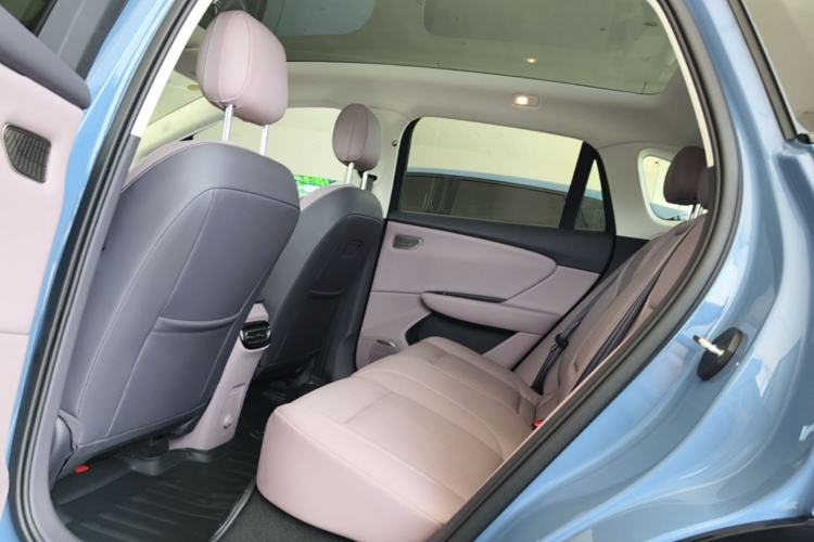 Used Hongqi Tiangong 06 2025 660 4x4 Smart Selection Edition Left Rear Seat