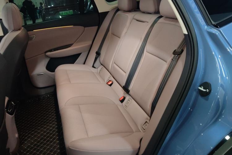Used Hongqi Tiangong 06 2025 660 4x4 Smart Selection Edition Left Rear Seat
