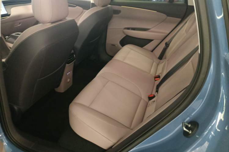 Used Hongqi Tiangong 06 2025 660 4x4 Smart Selection Edition Left Rear Seat